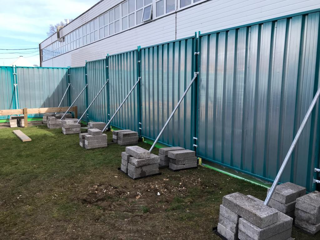 Wates Ballast Hoarding System