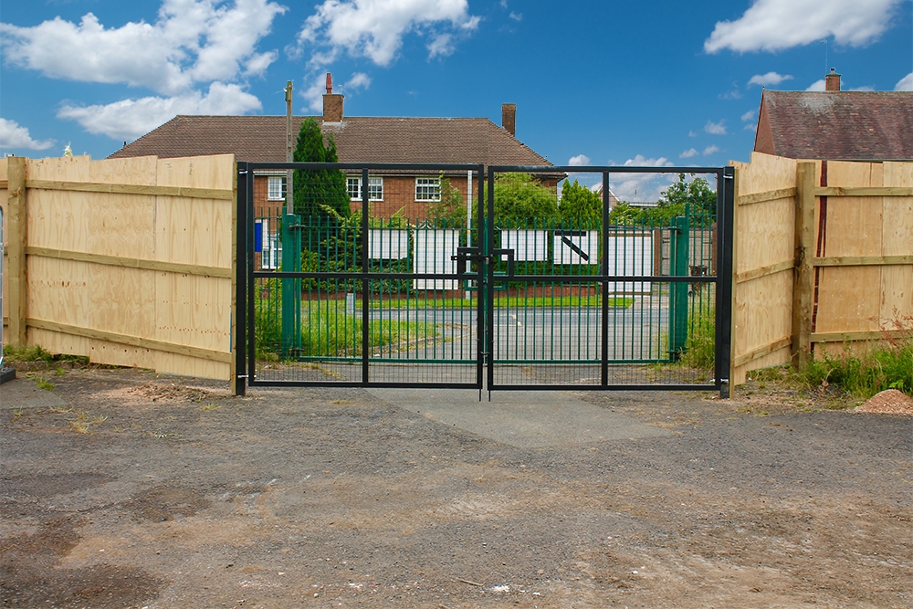 Mesh Heavy Duty Vehicle Gate