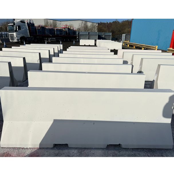 Interlocking Concrete Jersey Barriers