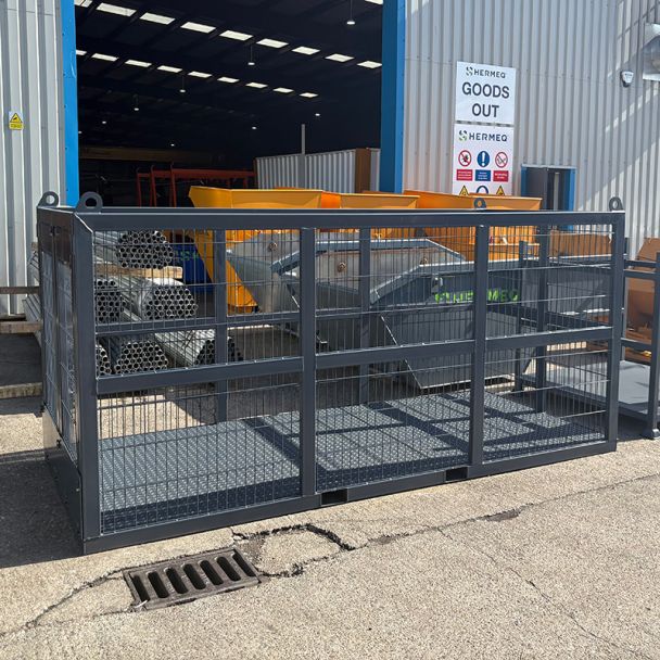 Wheelie Bin Crane Cage