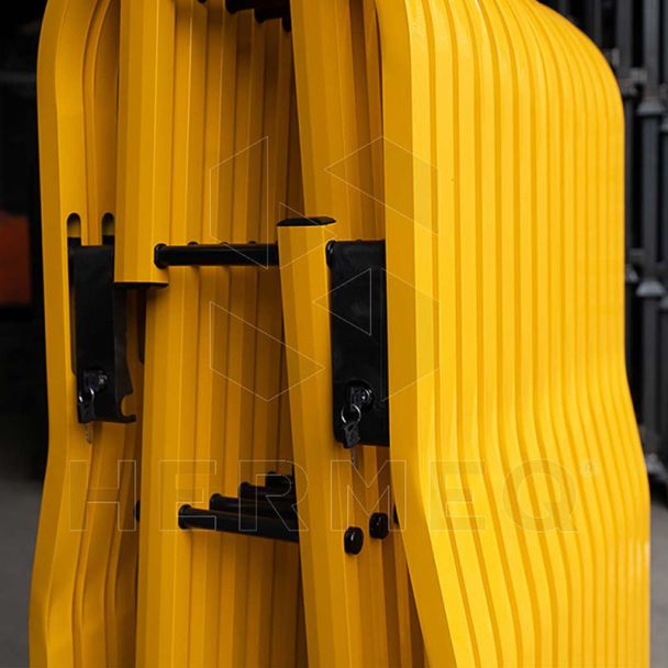 Collapsible Gate