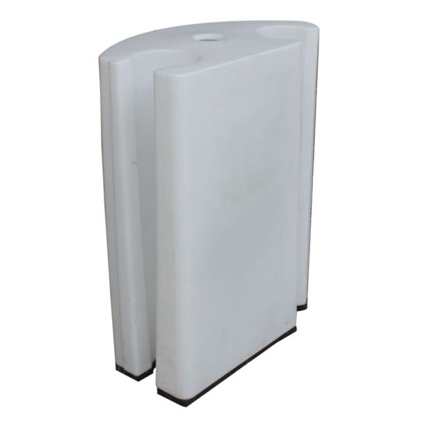 Narrow Floodstop corner barrier with dual-groove design for compact spaces