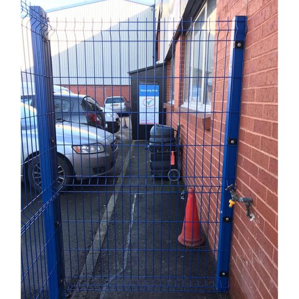 V Mesh Fencing
