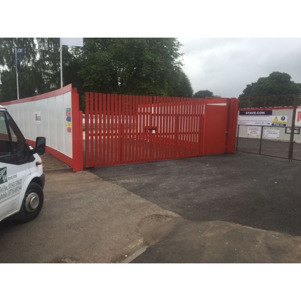 Timber Hoarding Gate
